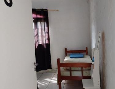 Basic Triple Room with Shared Bathroom
