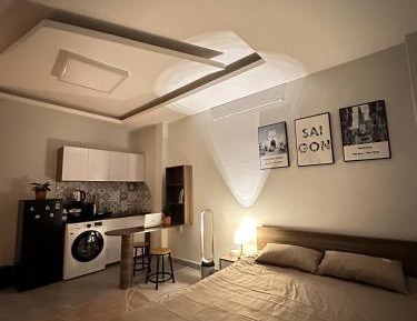 Deluxe Studio
