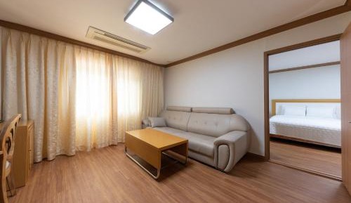 Two-Bedroom Suite