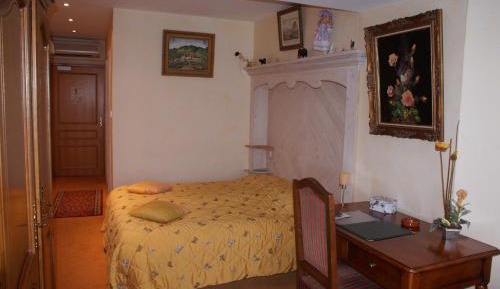 Suite with Garden