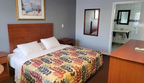 King Bed	