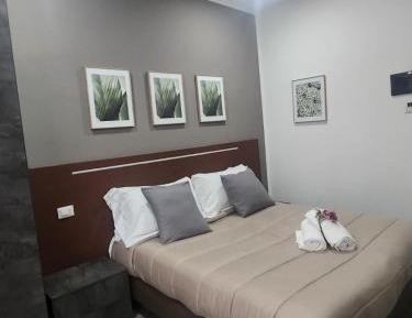 Large Double Room