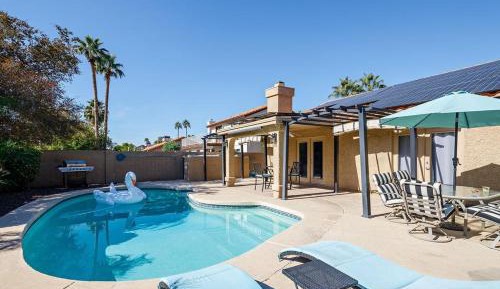 Four-Bedroom Holiday Home