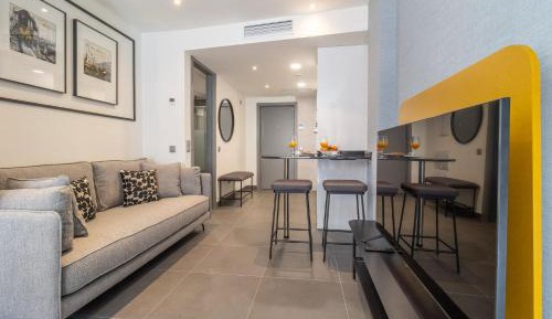 Studio Apartment