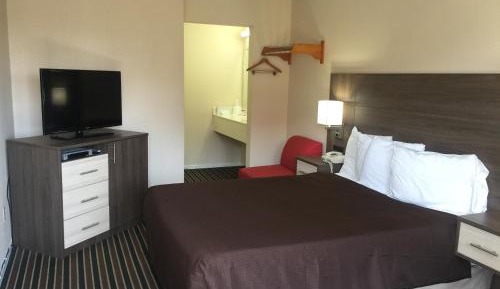 Queen Room
