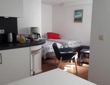 Twin Room with Private Bathroom