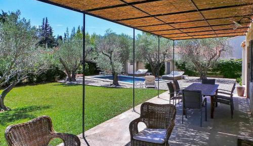 Three-Bedroom Holiday Home 