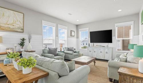 Four-Bedroom Holiday Home