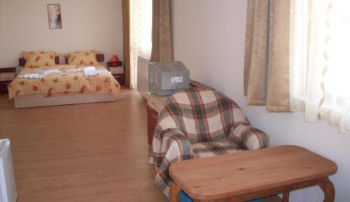 One-Bedroom Suite