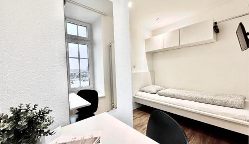Small Single Room