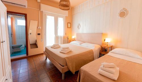 Comfort Triple Room
