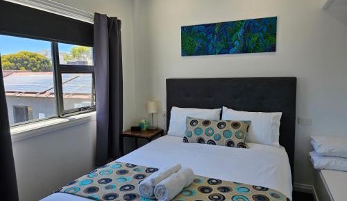 Deluxe Two-Bedroom Apartment - No 4