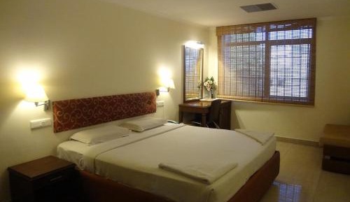 Deluxe Single Room