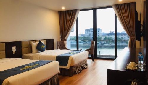 Triple Room with Balcony