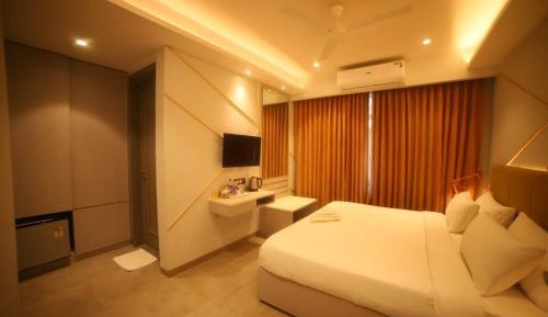 Superior King Room