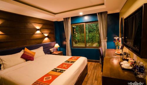 Superior King Room
