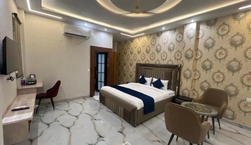 Executive Suite