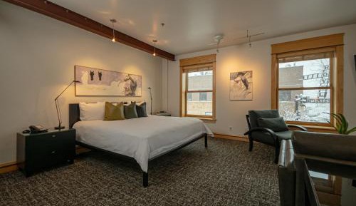 King Suite