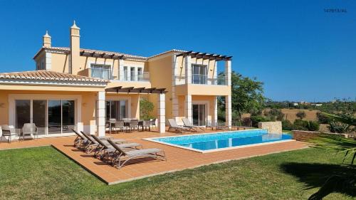 Deluxe Villa