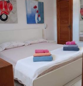 Large Double Room