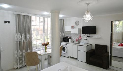 Deluxe Double Studio