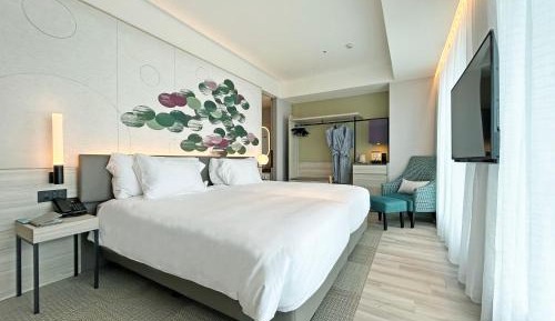 Deluxe Twin Room - Standard Floor