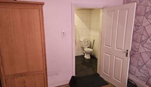 Double Room with Private Bathroom