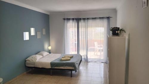 Triple Room with Shared Bathroom