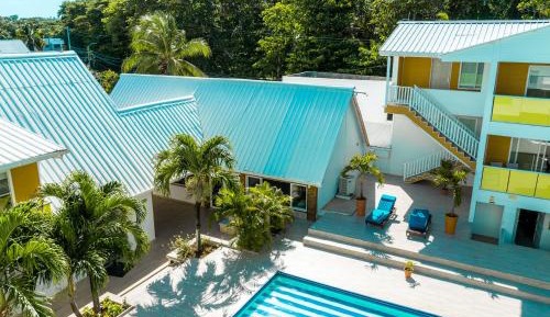 Double Room with Pool View