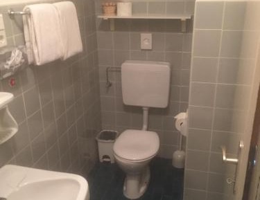 Budget Twin Room with separated beds (not renovated)