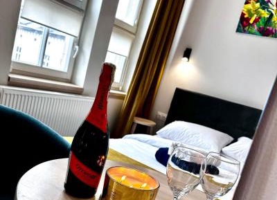 Deluxe Double or Twin Room with City View
