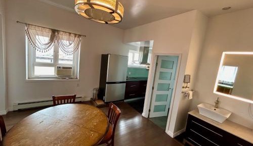 Suite with City View