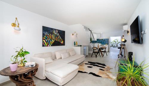 One-Bedroom Villa