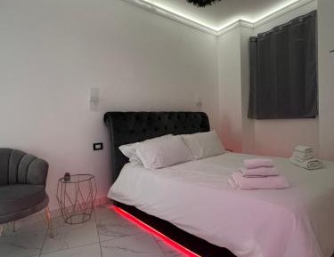 Deluxe Suite with Spa Bath