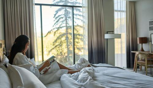 Junior King Suite with Resort View