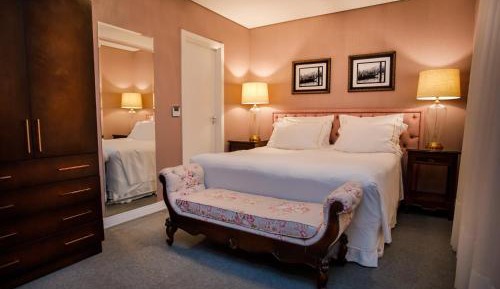 Superior King Suite