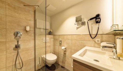 Comfort Twin Room