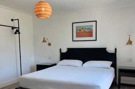 King Room - Non-Smoking