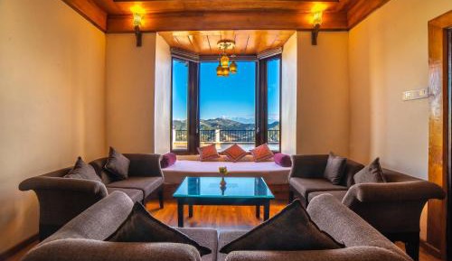 Superior Double or Twin Room with Mountain View