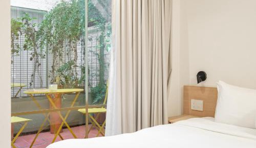 Apartment with Terrace