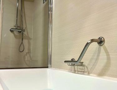 Deluxe Room with Hot Tub