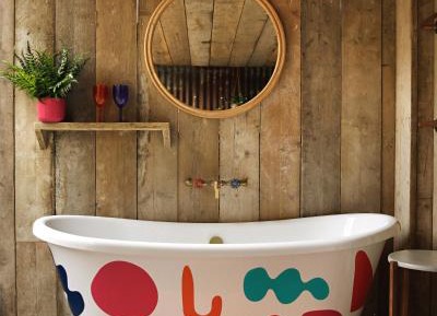 Upper Courtyard Spa With Spa Access