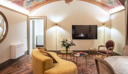 Three-Bedroom Premium Apartment with Balcony