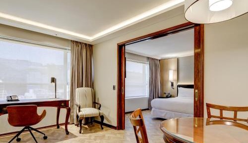 Executive Suite King