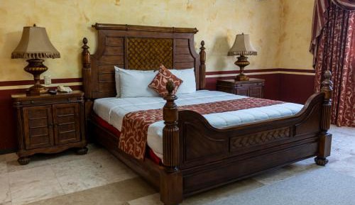 One-Bedroom Suite