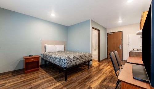 Standard Double Room with Sofa Bed - Non-Smoking