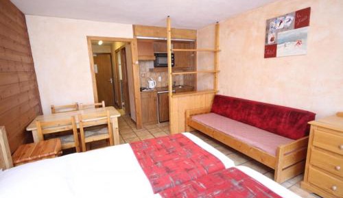 Twin Room with Balcony