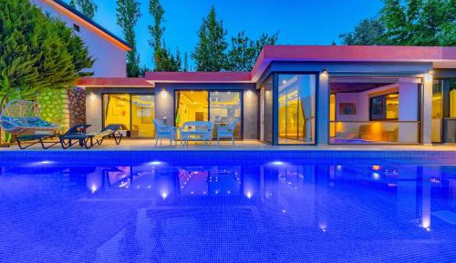 Two-Bedroom Villa