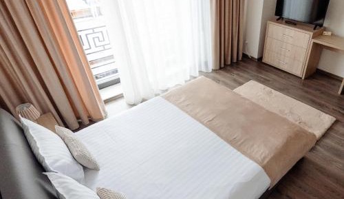 Double Deluxe Room