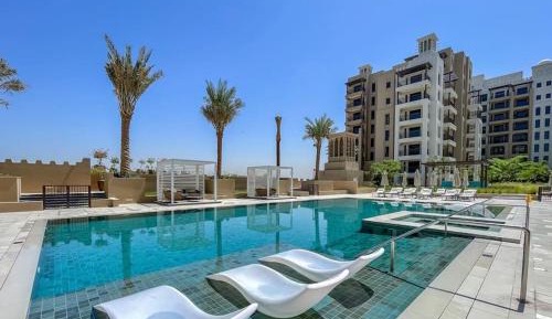 Apartment with Balcony